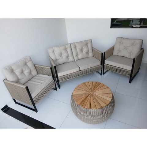 Conjunto 1 Sofá 2 Poltronas em Corda Nautica Estrutura Alumínio Mesa Redonda 70cm Tampo Madeira