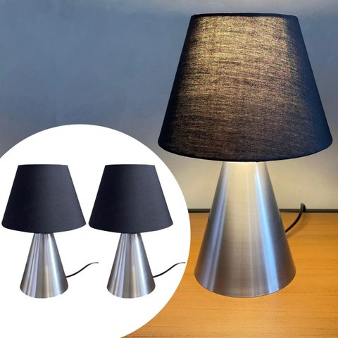 Kit 2 Abajur Luminaria de Mesa Clássico Elegante Cone Decoração Iluminação Casa e Sala, Quarto