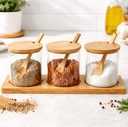 Ver imagem 2 de Porta Temperos Vidro com Suporte e Colher – Kit 3 Potes 400ml com Tampa de Bambu