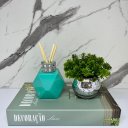 Ver imagem 4 de Kit livro Decoração Luxo + vaso prata + difusor de vidro