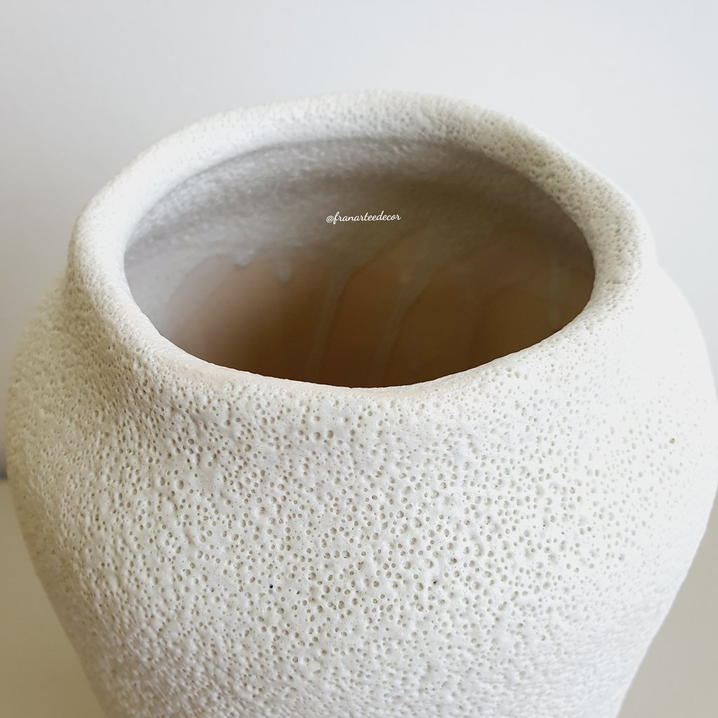 Vaso de Cerâmica Texturizado Branco 26 x 9 cm - 2