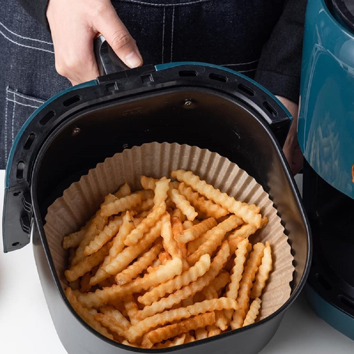 Forro Papel Descartável para Airfryer Fritadeira Kit 100 pçs - 4