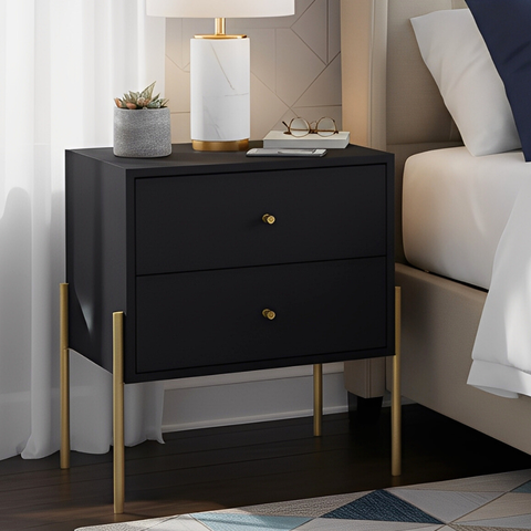 Mesa de Cabeceira Minimalista com Pés Finos de Ferro - Preto Laca com Puxadores e Pés Dourado