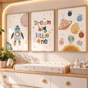 Ver imagem 4 de Kit 3 Quadros Infantil Astronauta Espaço Quarto Bebê Menino 40x60 Moldura Madeira NO4