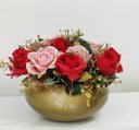 Ver imagem 3 de Arranjo Centro de Mesa Misto Rosas Flores Vermelhas e Vaso