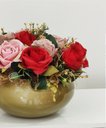 Ver imagem 2 de Arranjo Centro de Mesa Misto Rosas Flores Vermelhas e Vaso