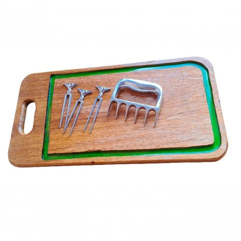 Tabua Resinada Rustica de Churrasco Garra Urso Churrasco Verde