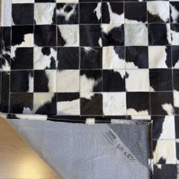 Tapete de Couro Preto e Branco Quadriculado 200x250 Placa de 10cm - 5