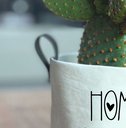Ver imagem 2 de Cachepot Pequeno com Alças em Couro Ecológico Pequenas e Estampa Home