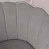 Poltrona Pétala Sued Cinza Claro Pés Palito - Kimi Design - 2