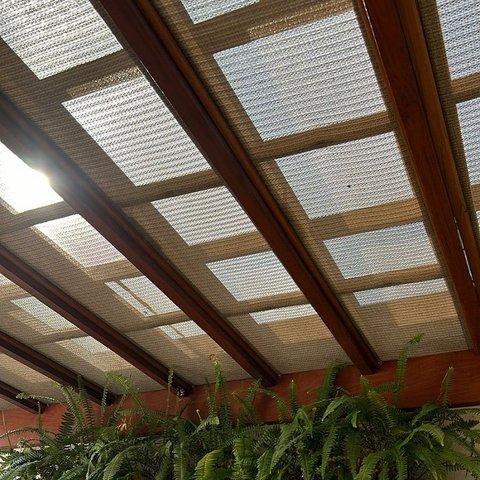 Tela Sintética Rattan Área Externa para Pergolado 14x1,4mt