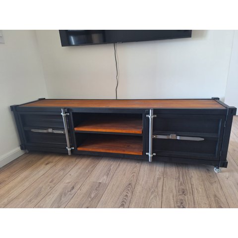Rack para Tv Container Ferncliff - Estilo Industrial em Ferro