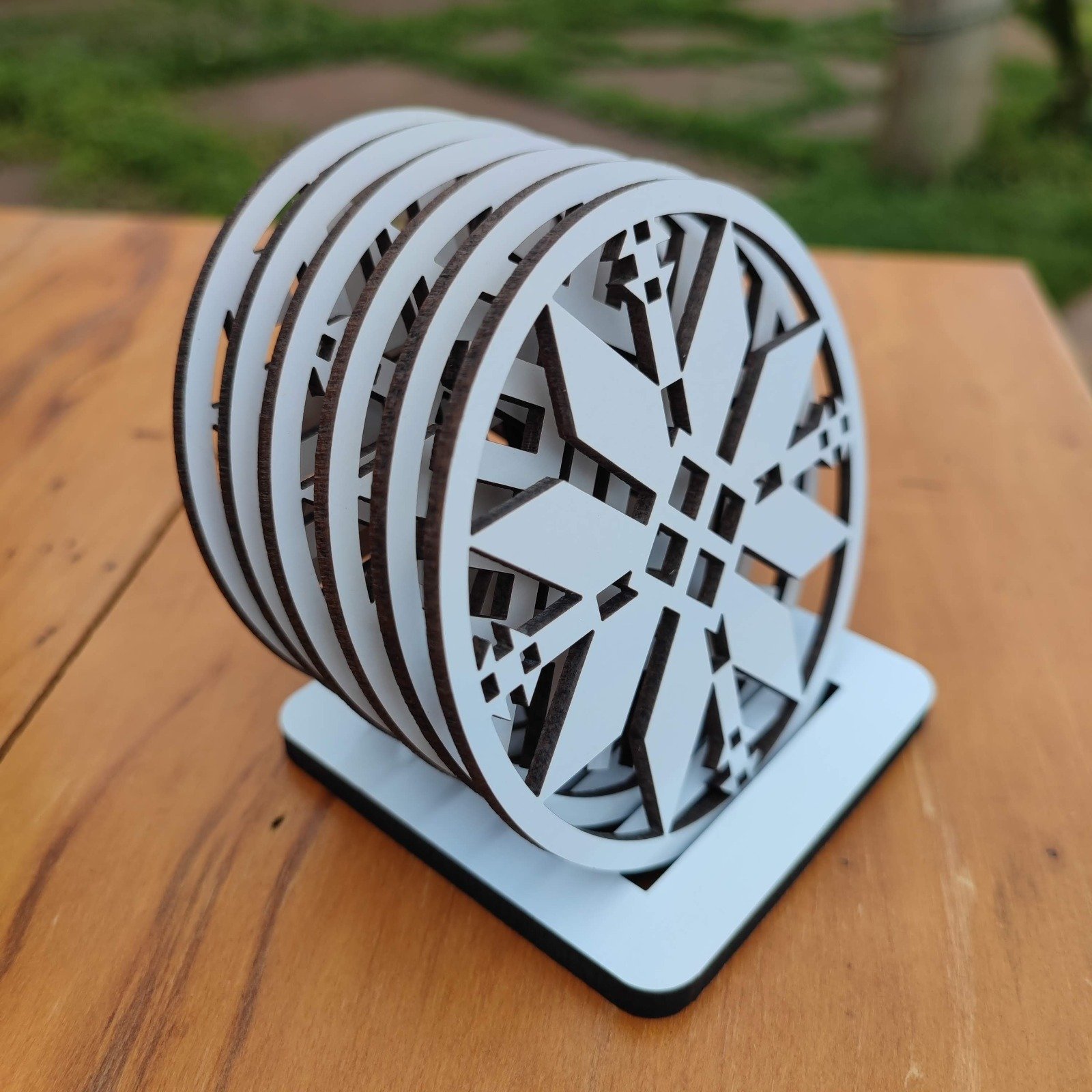Kit 6 Porta Copos Conceito - Descanso de Copo com Corte a Laser Design Exclusivo