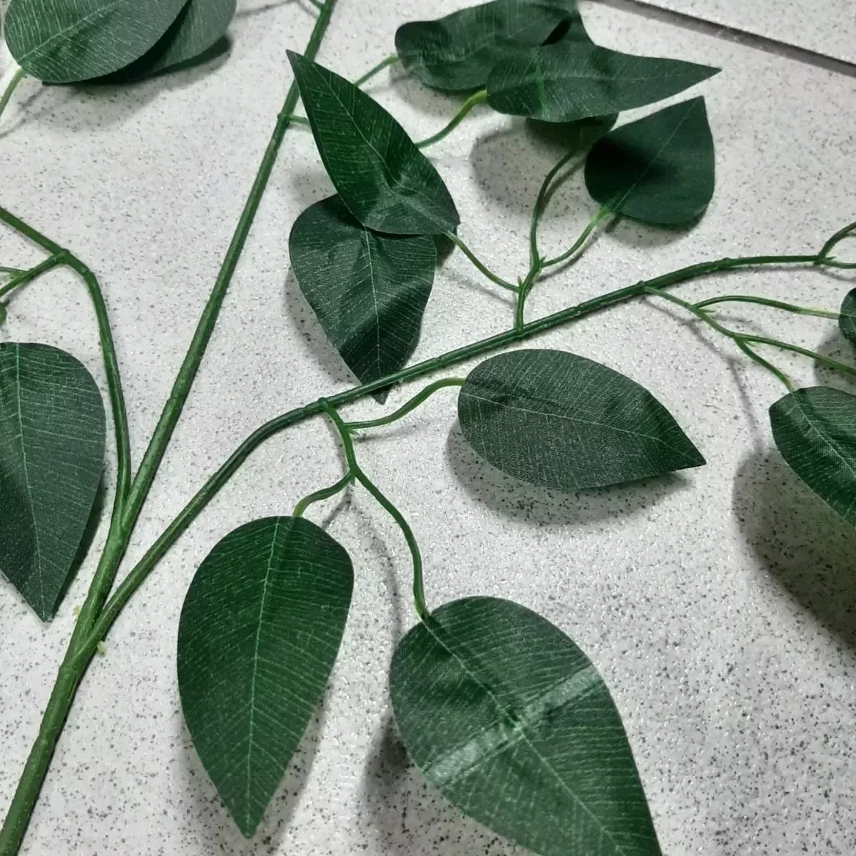 Ver imagem 3 de Folha De Ficus Artificial Kit 12 Galhos 60x50cm Rede Móveis