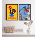Ver imagem 2 de Kit 2 Quadros Portugal- Galo Barcelos e Bandeira 24x18cm - com Vidro:madeira Branca