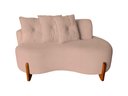 Ver imagem 2 de Namoradeira Plaza Bouclé com 3 Almofadas 120 Cm Elegância, Conforto e Sofisticação para Sua Casa
