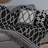 Kit 5 Peças Xale para Sofá 1,35x1,35m com Almofadas Cheias Dupla Face Grécia Jacquard Cor Preto - 4
