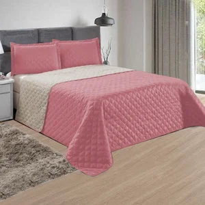 Kit Cobre Leito 3 Peças Cama Queen Dupla Face com Porta Travesseiros Matelado Rose e Bege Casa Dona