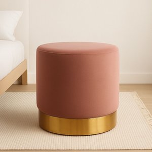 PUFF  COM RODAPE DOURADO ROSA VELUDO