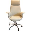 Ver imagem 2 de Cadeira Escritório Presidente Star Domann Design Composê Cinza PU Off-White Base Metal