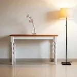 Aparador com Vidro 120cm Madeira Maciça Pés Torneados Gardênia Yescasa Branco/Natural