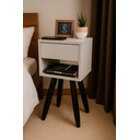 Ver imagem 1 de Mesa de Cabeceira Retrô 30cm MDF Off White com Pés Palito Marrom – Vai Montada