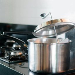 Panela Pipoqueira em Alumínio Polido Tampa Manivela 20cm Global 194glb - 2