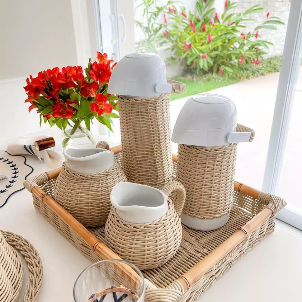 Leiteira de Porcelana C/ Vime Fendi - 1l - 1