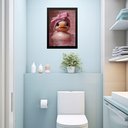 Ver imagem 2 de Quadro Decorativo de Banheiro Patinha Rosa 24x18cm - com Vidro:moldura Branca