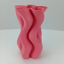 Ver imagem 2 de Vaso Decorativo Enfiete Casa Aparador 3D Home&Co Cerâmica 24x14x14cm Rosa Escuro