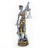 Dama Da Justiça Direito Deusa Têmis Estatua Resina - Dourado e Prata - 2