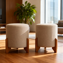 Ver imagem 1 de Kit 2 Puff Banqueta 3 Pés Madeira Resistente Luxo Tecido Moderno Linho Bege