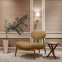 Ver imagem 2 de Poltrona Decorativa Yves Base Madeira Castanho Camel - Nexta Casa