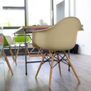 Ver imagem 3 de Kit 4 Cadeiras Base em Madeira Eames Arm Dsw Bege/Fendi