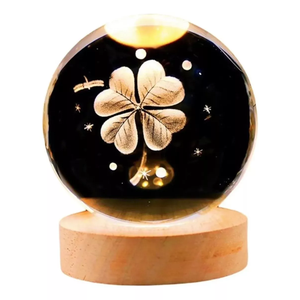 Luminária de Mesa Led Bola de Cristal 3d Trevo da Sorte