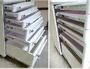 Ver imagem 2 de Mesa Auxiliar para Clinicas - Branca C/ Puxador Branco