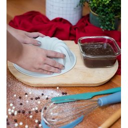 Forma de Silicone para Bolos Prática e Flexivél Oikos 22cm - 5
