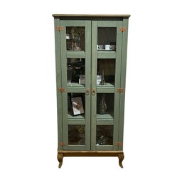 Cristaleira de Madeira com Vidro Nas Laterais de 2 Portas:verde - 1