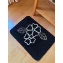 Ver imagem 1 de Tapete Porta ou Banheiro Floral 70x50cm Artesanal