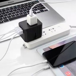 Adaptador Universal de Viagem 36w 4 Usb e 2 Usb-c Portátil - 6
