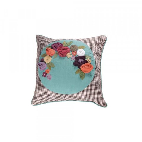 Capa de Almofada Xadrez e Aplique de Flores