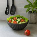 Ver imagem 2 de Saladeira 1l Tigela Redonda Plástica Preta 18x7,5cm Pipoca