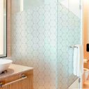 Ver imagem 1 de Adesivo Para Vidro Box Banheiro Jateado Decorado Cubos Prova D'Agua - 0,80 x 2,00m