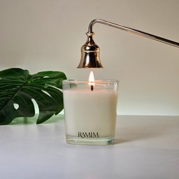 Vela Aromática Premium Quadrada com Tampa de Madeira - 2