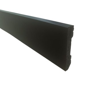 Rodapé 07cm Poliestireno Lev71 Preto Santa Luzia 2,4 Metros