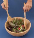 Ver imagem 2 de Pegador de Salada em Bambu Mãozinha Infantil Divertido
