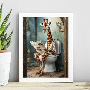 Quadro Banheiro Girafa Lendo Jornal no Vaso 24x18cm - com Vidro:madeira Branca