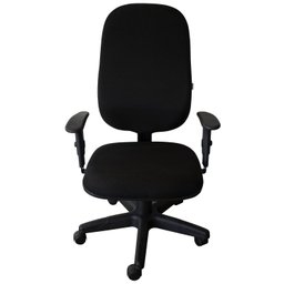 Cadeira Escritório Presidente Giratória Braço Regulável Carenada Preto/Tecido J. Serrano - 5 Cadeira Escritório Presidente Giratória Braço Regulável Carenada Preto/Tecido J. Serrano - 5