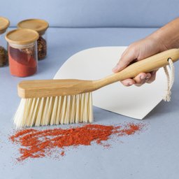 Escova de bambu e pá para limpeza - Oikos - 6