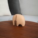 Ver imagem 3 de Escultura Elefante Minimalista em Cerâmica Fosca Decorativa - Bege